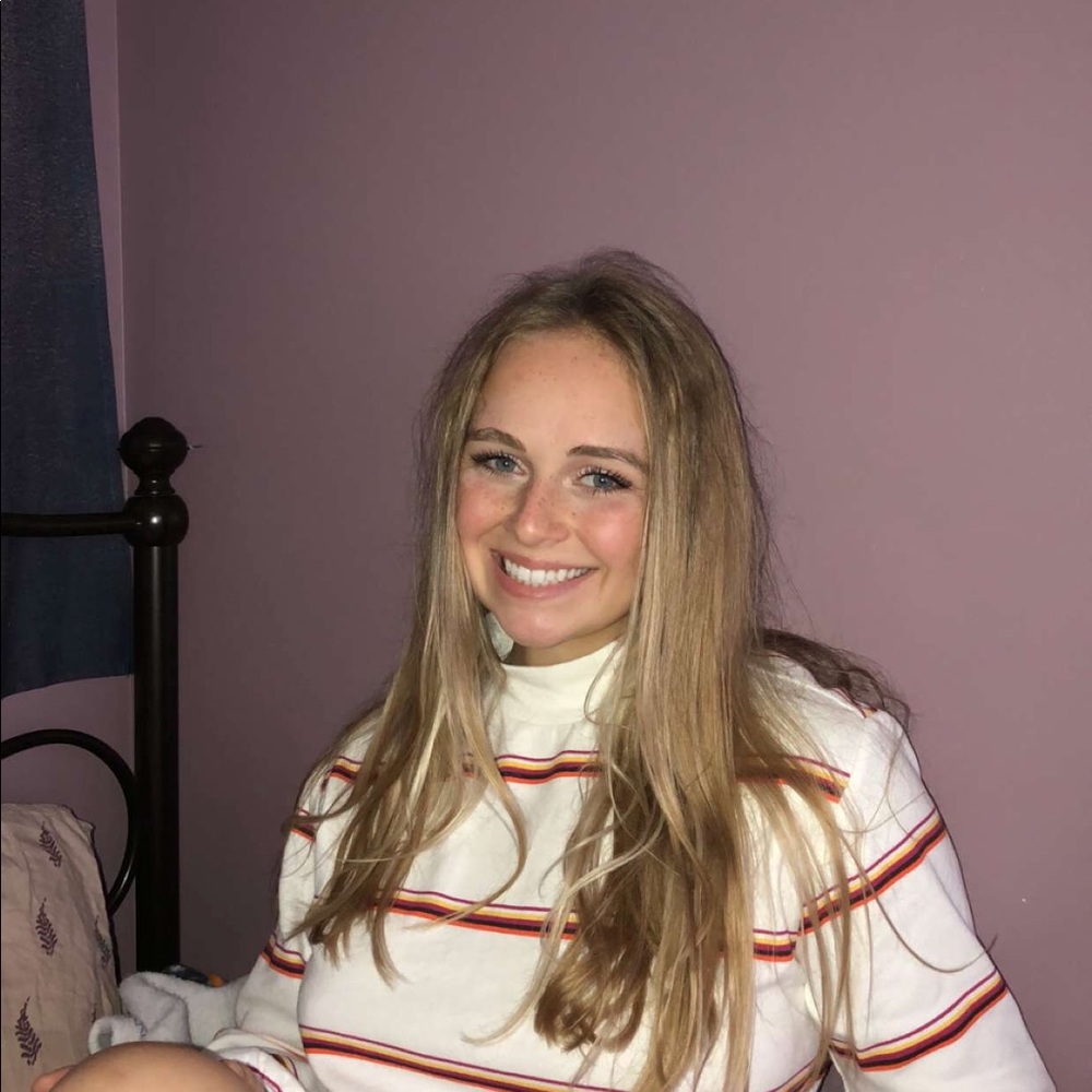 Meet your Posher, Emma